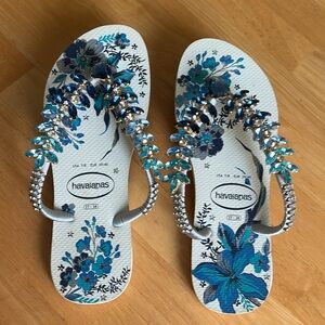 Havaianas flip-flops with bling, US 7/8